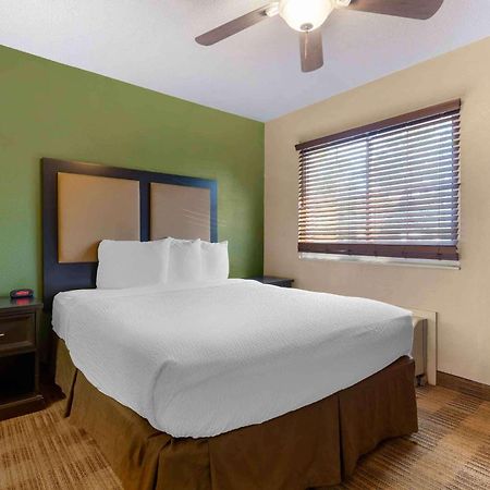 Extended Stay America Select Suites - Orlando - Lake Mary - 1040 Greenwood Blvd Екстер'єр фото